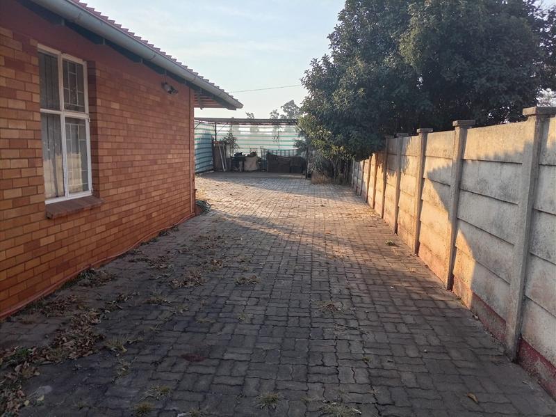 3 Bedroom Property for Sale in Stilfontein North West